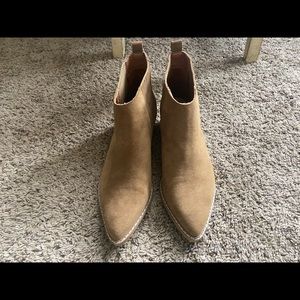 Mi.iM booties! Camel/Tan color